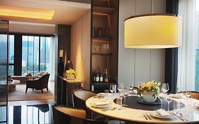 อินเตอร์คอนติเนนตัล สิงค์โปร์ โรเบิร์ตสัน คีย์